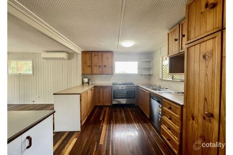 Property photo of 14 Ipswich Street Riverview QLD 4303