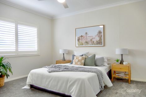 Property photo of 33 Beath Crescent Kahibah NSW 2290