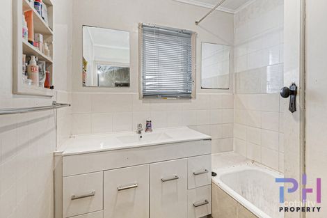 Property photo of 5 Daniel Street Long Gully VIC 3550
