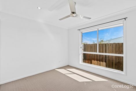 Property photo of 2/18 Samuel Court Darling Heights QLD 4350