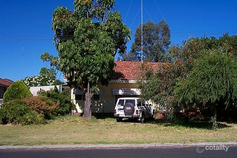 8 Knowles St, Harvey, WA 6220