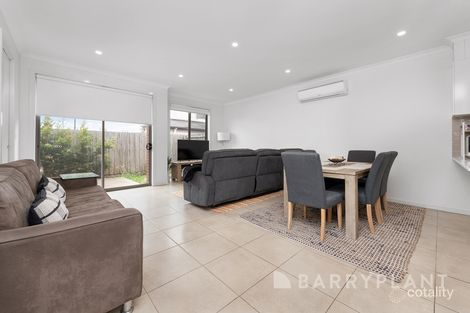 Property photo of 2/28 Burnett Avenue Braybrook VIC 3019