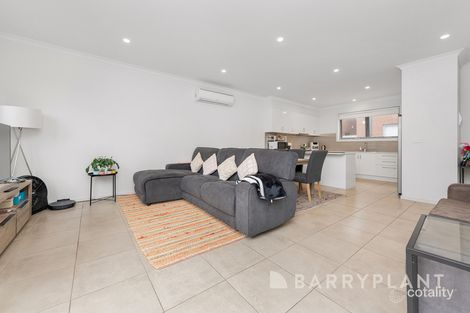 Property photo of 2/28 Burnett Avenue Braybrook VIC 3019