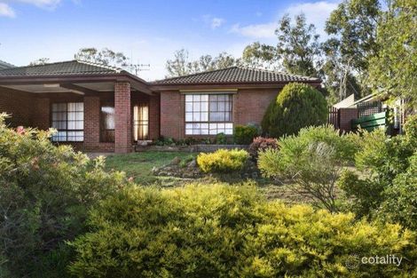 Property photo of 3 Marinna Court Strathdale VIC 3550