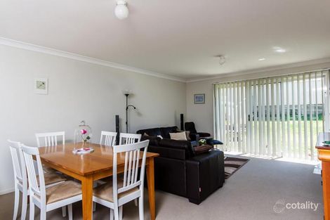 Property photo of 2/85 Lord Howe Drive Ashtonfield NSW 2323