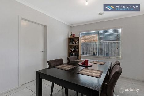 Property photo of 35 Papillon Parade Tarneit VIC 3029