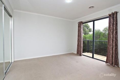 Property photo of 8/8 Sherdley Green Caroline Springs VIC 3023