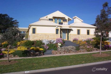 17 The Heights, Sunbury, VIC 3429