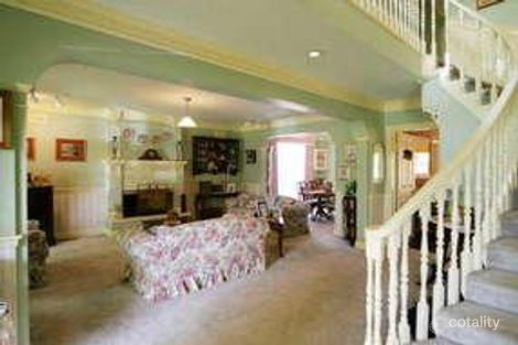 Property photo of 28 Carbeen Drive Bundoora VIC 3083