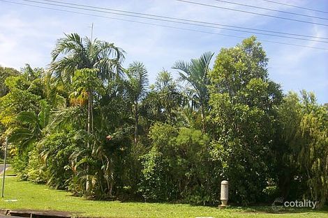 Property photo of 2 Amaroo Close Smithfield QLD 4878