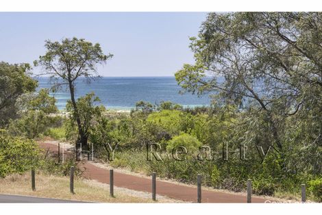 Property photo of 402 Geographe Bay Road Quindalup WA 6281