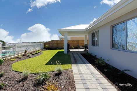Property photo of 1 Hopbush Lane Yanchep WA 6035