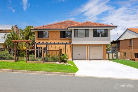 9 Shea St, Scarborough, QLD 4020