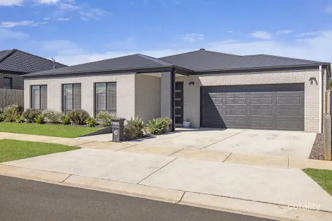 Property photo of 13 Bourne Boulevard Dennington VIC 3280