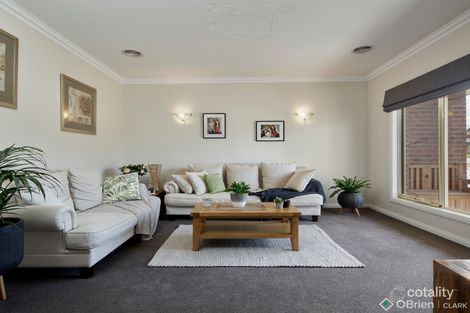 Property photo of 4 Mayfair Drive Drouin VIC 3818