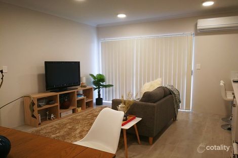 Property photo of 2/1 Bluebell Avenue High Wycombe WA 6057