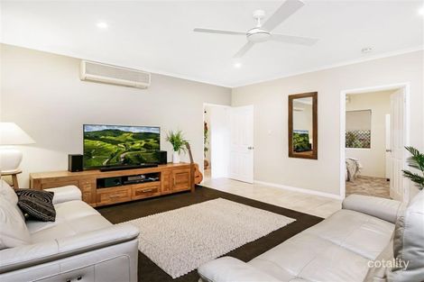 Property photo of 11 Harrison Close Kanimbla QLD 4870