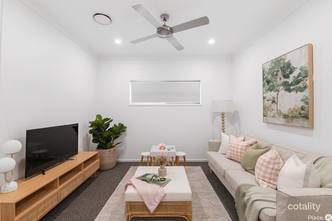 28 Meyrick St, Cannon Hill, QLD 4170