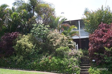 10 Sunday St, Shorncliffe, QLD 4017