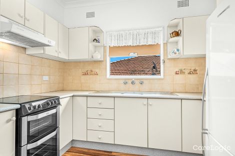 Property photo of 39 Morandoo Avenue Mount Keira NSW 2500