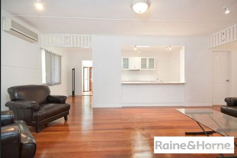 Property photo of 4 Sutling Street Chapel Hill QLD 4069