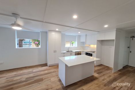 Property photo of 19 Sixth Avenue Sandgate QLD 4017