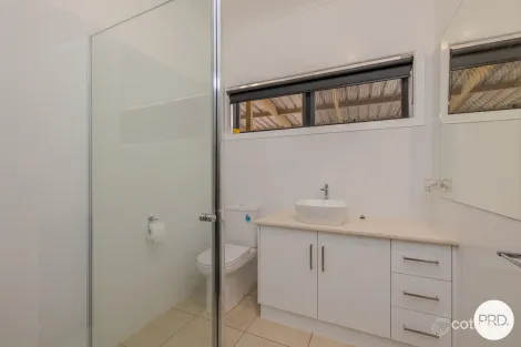 Property photo of 131 Jacaranda Street Red Cliffs VIC 3496