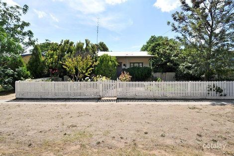 Property photo of 19 Marginata Crescent Dwellingup WA 6213