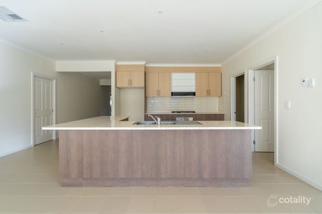 Property photo of 12 Auburn Road South Morang VIC 3752