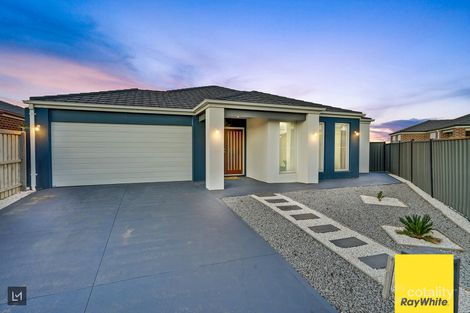 Property photo of 13 Waimea Crescent Tarneit VIC 3029