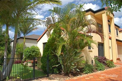 1/118 Pohlman St, Southport, QLD 4215