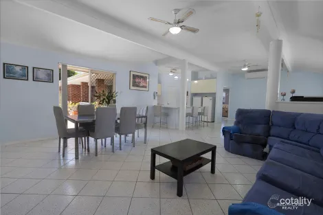 Property photo of 103 Southern Cross Circle Ocean Reef WA 6027