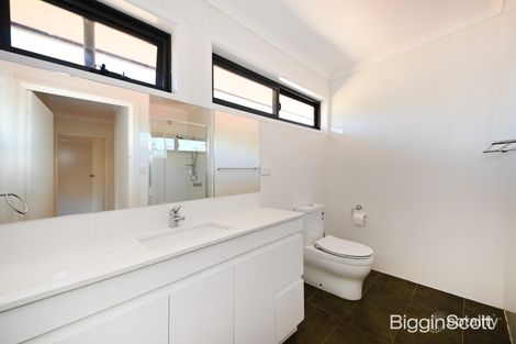 Property photo of 38 Middleborough Road Burwood East VIC 3151