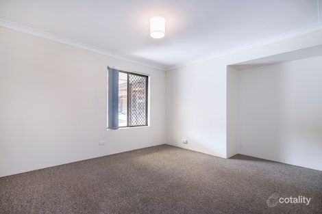 Property photo of 2 Balmoral Parade Halls Head WA 6210