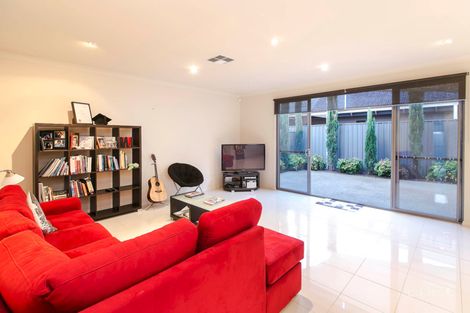 Property photo of 14 Kanbara Street Flinders Park SA 5025