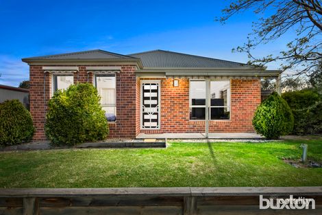 Property photo of 1/4 Bradley Place Grovedale VIC 3216