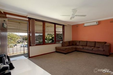 Property photo of 1 Pine Place Gateshead NSW 2290