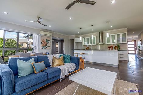 Property photo of 3 Ningaloo Crescent Burdell QLD 4818