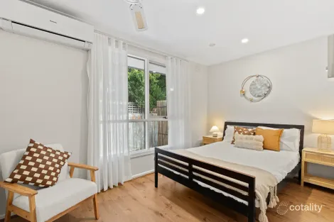 Property photo of 2/13 Ashburn Grove Ashburton VIC 3147
