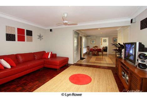 24 Westaway St, Sunnybank Hills, QLD 4109