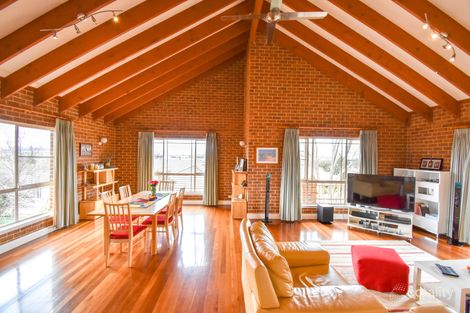 Property photo of 26 Cherrywood Crescent Llanarth NSW 2795