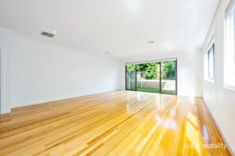 13 Waxman Pde, Brunswick West, VIC 3055
