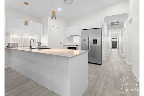 Property photo of 7 Marine Lane Deception Bay QLD 4508