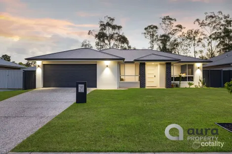17 Pine Edge Dr, Landsborough, QLD 4550