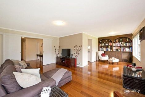 Property photo of 16 Binowee Avenue Yallambie VIC 3085