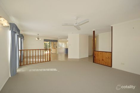 Property photo of 4 Woodglen Close Bargara QLD 4670