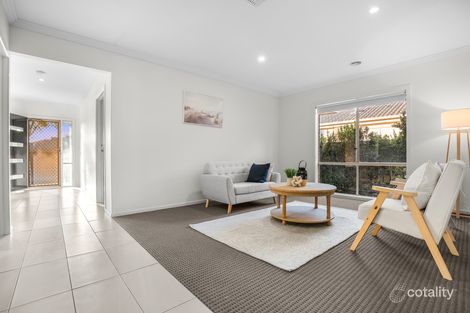 Property photo of 8 Brolin Terrace Cranbourne North VIC 3977
