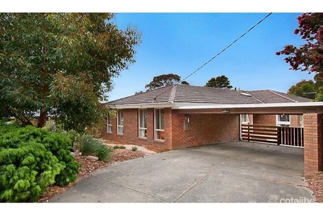 Property photo of 23 Pembroke Drive Somerville VIC 3912