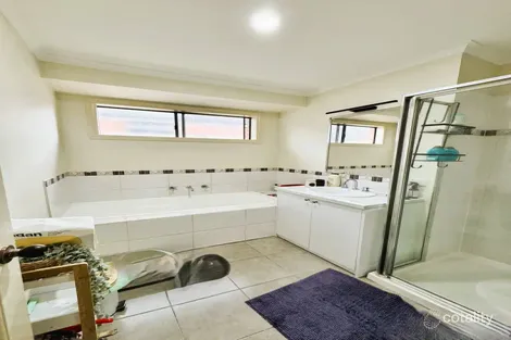 Property photo of 12 Nandaly Place Cranbourne West VIC 3977