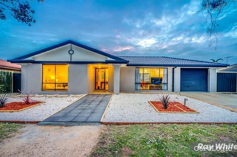 Property photo of 3 Wattle Grove Point Cook VIC 3030